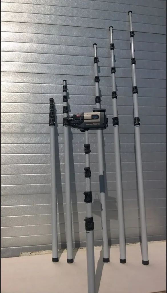 Monopod for real estate photography when taking photos of the building or house